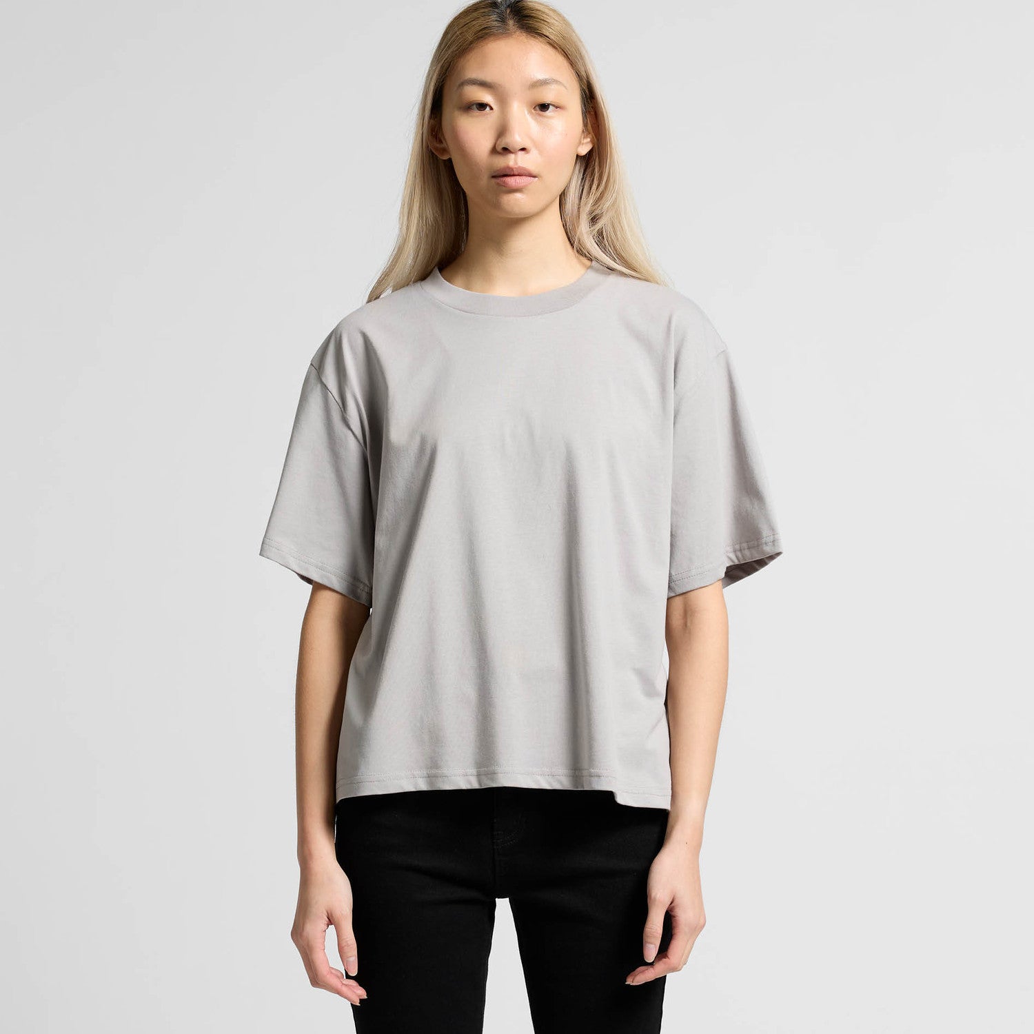 Wo's Martina Tee - Powder
