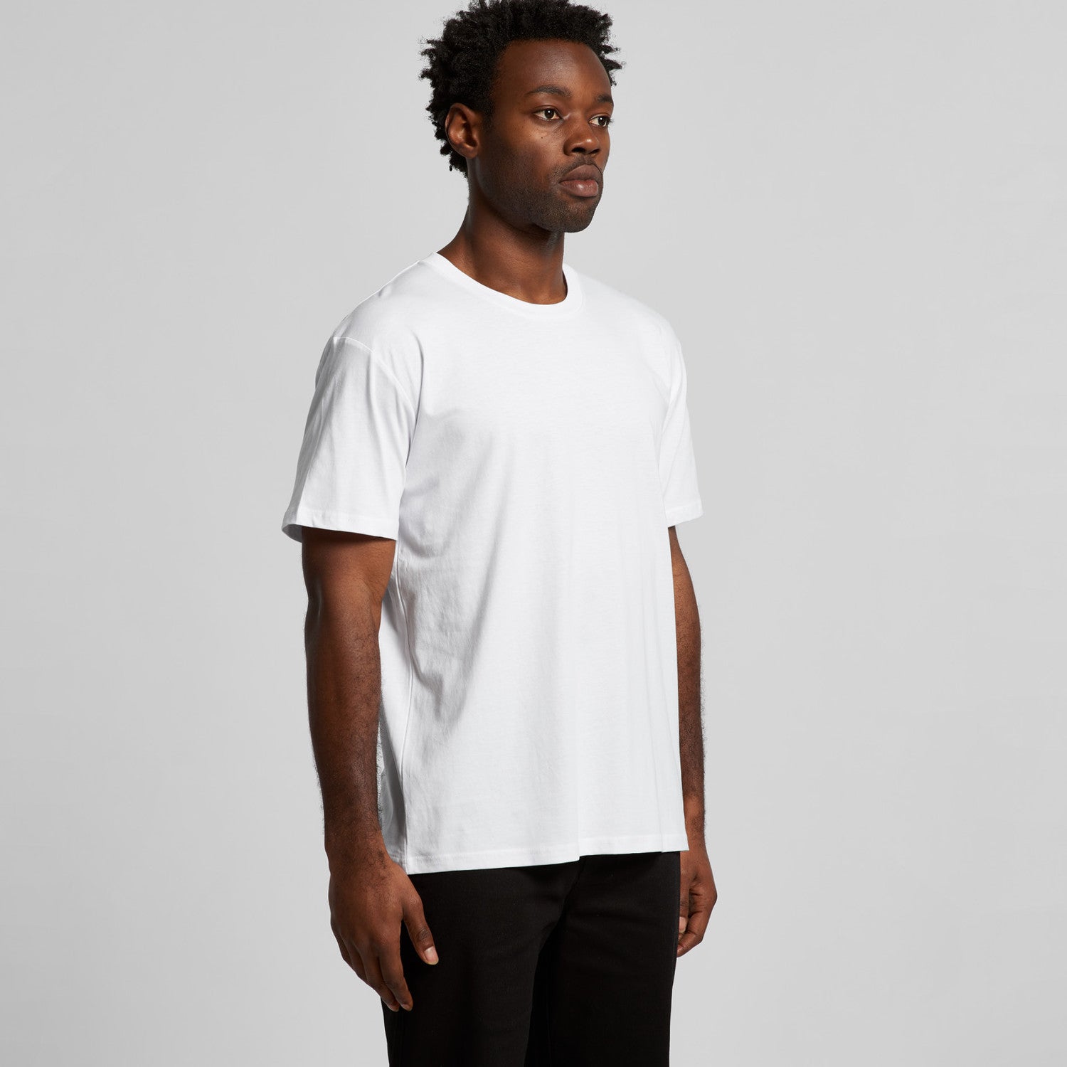 Staple Minus Tee [-5cm]